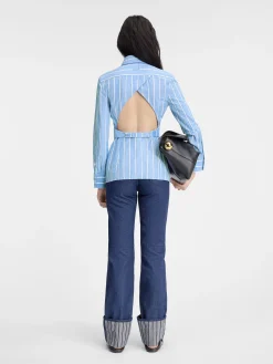 La chemise de costume