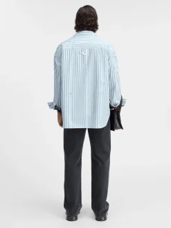 La chemise manches longues