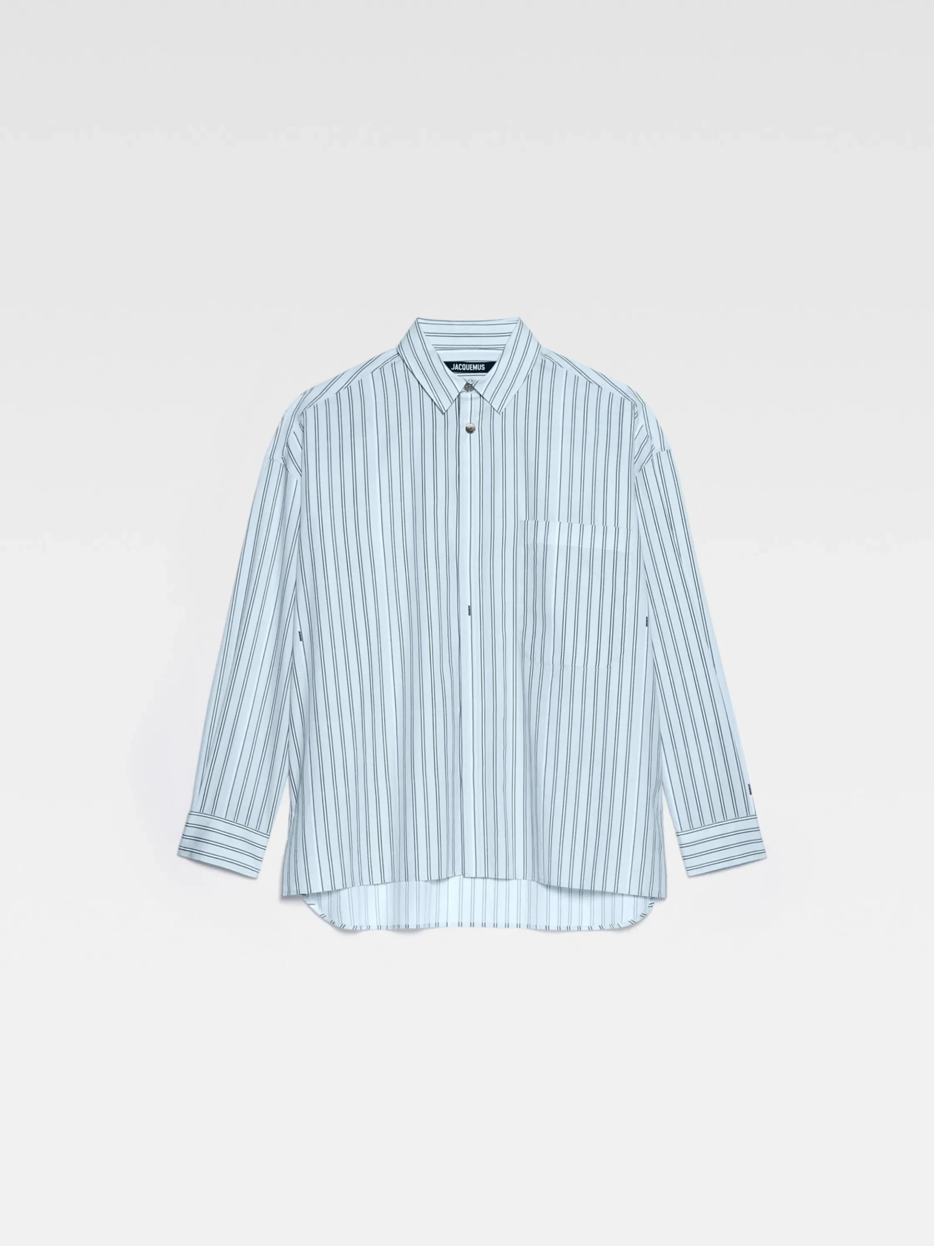 La chemise manches longues