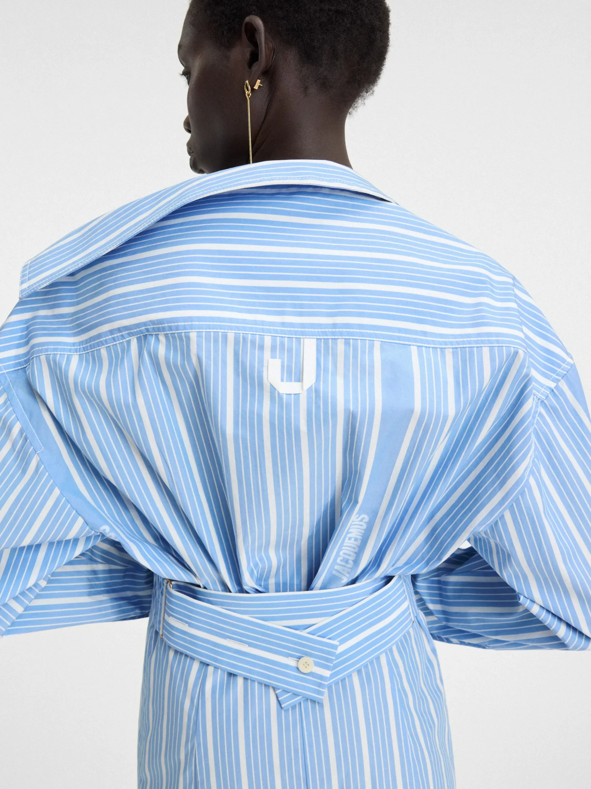 La mini robe chemise