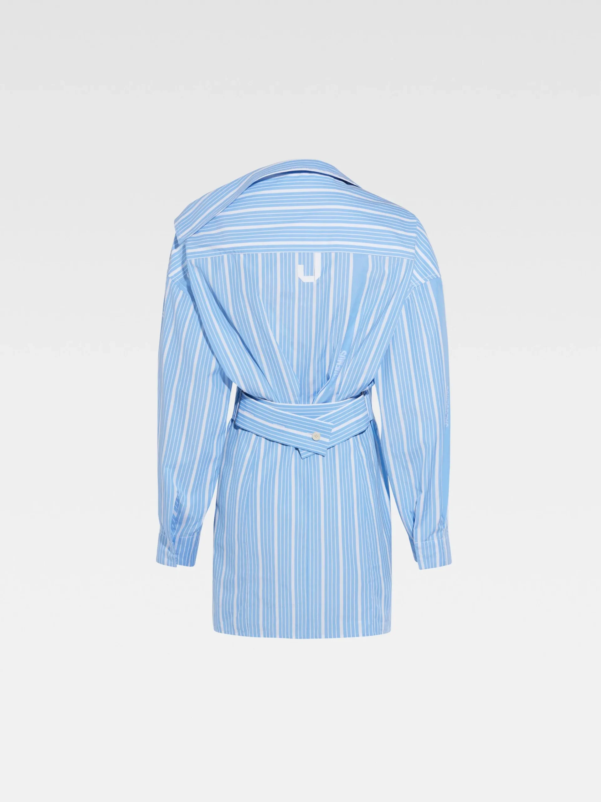 La mini robe chemise