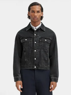 La veste de-N&icirc;mes