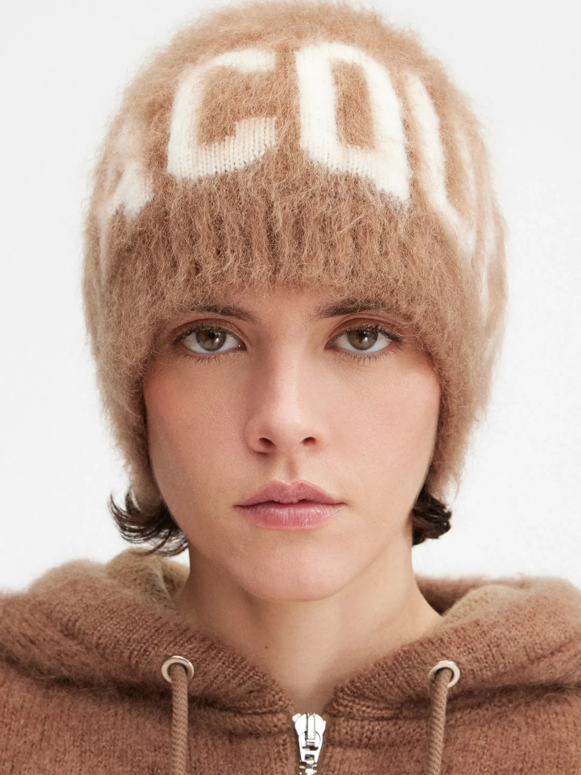 Le bonnet Logo