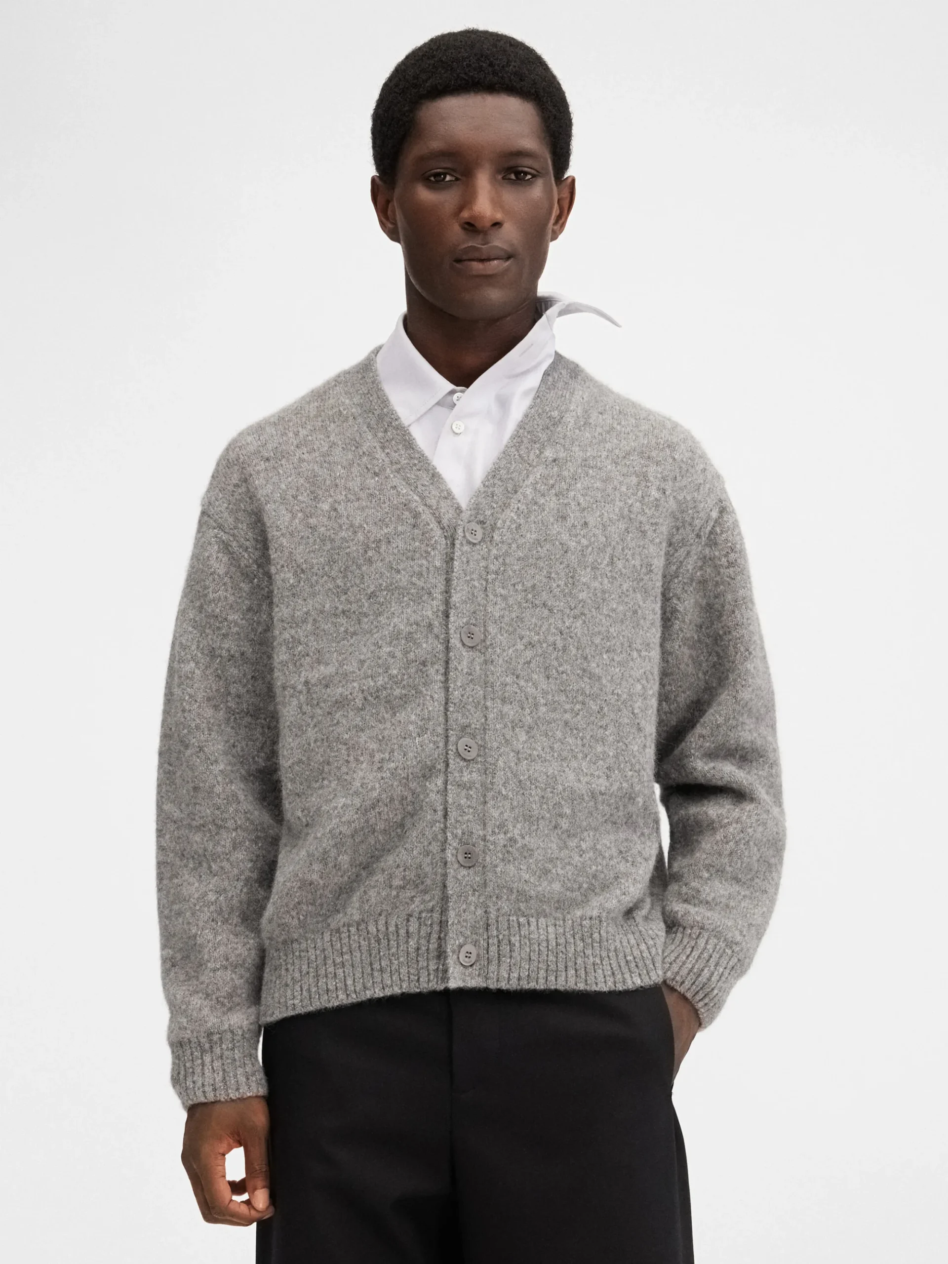 Le cardigan Jacquemus