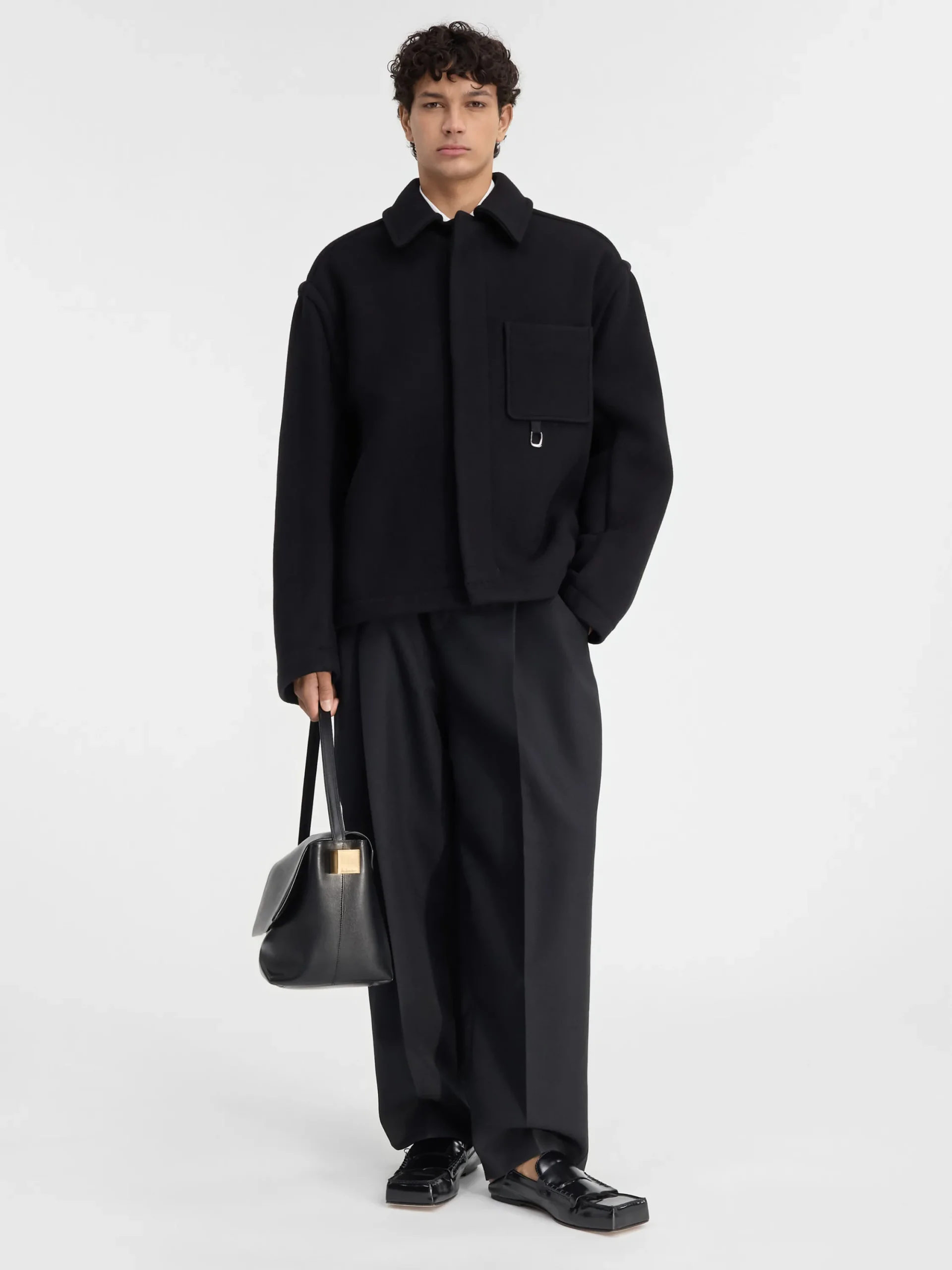 Le manteau court