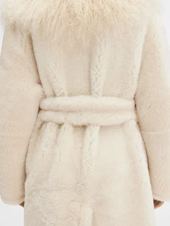 Le Manteau long pilou