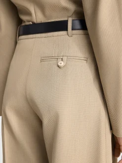 Le pantalon Ovalo