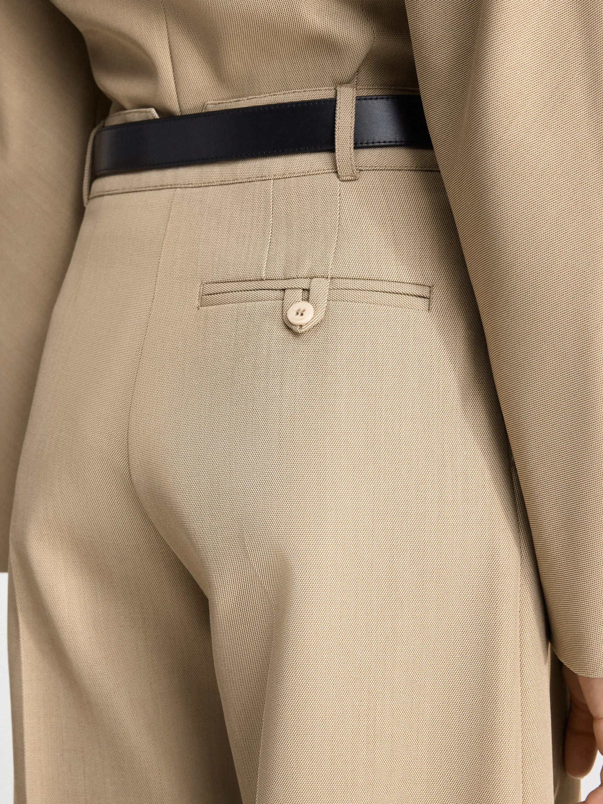 Le pantalon Ovalo