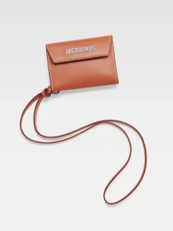 Le porte Jacquemus