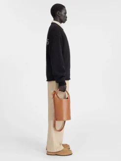 Le pull Jacquemus