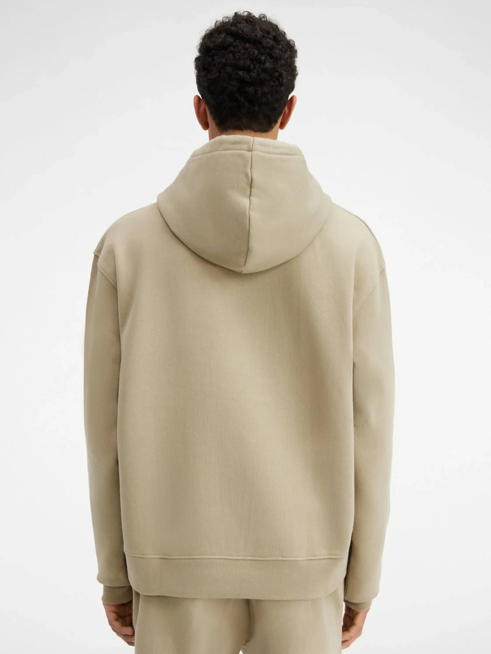 Le sweatshirt Jacquemus