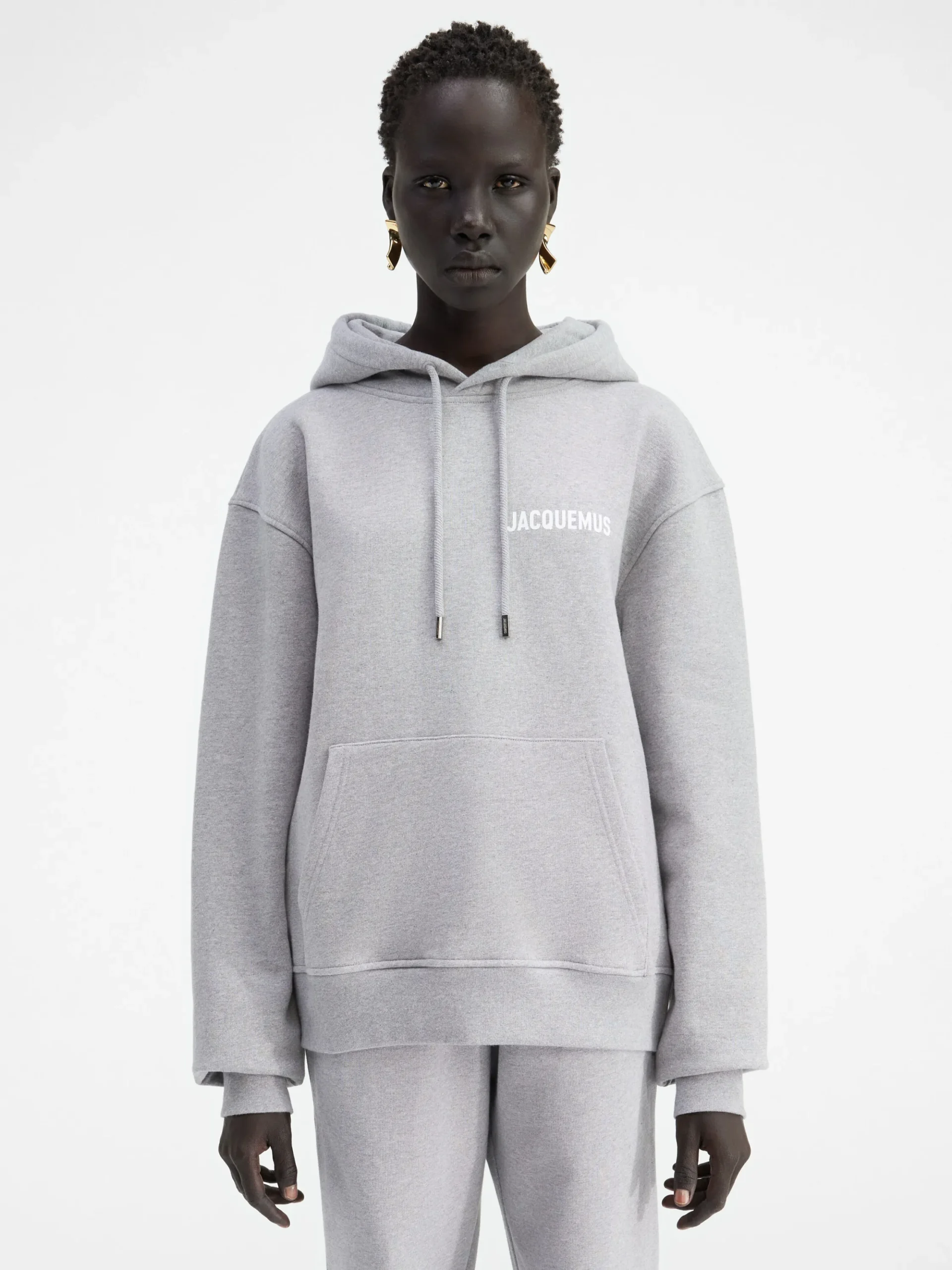 Le sweatshirt Jacquemus