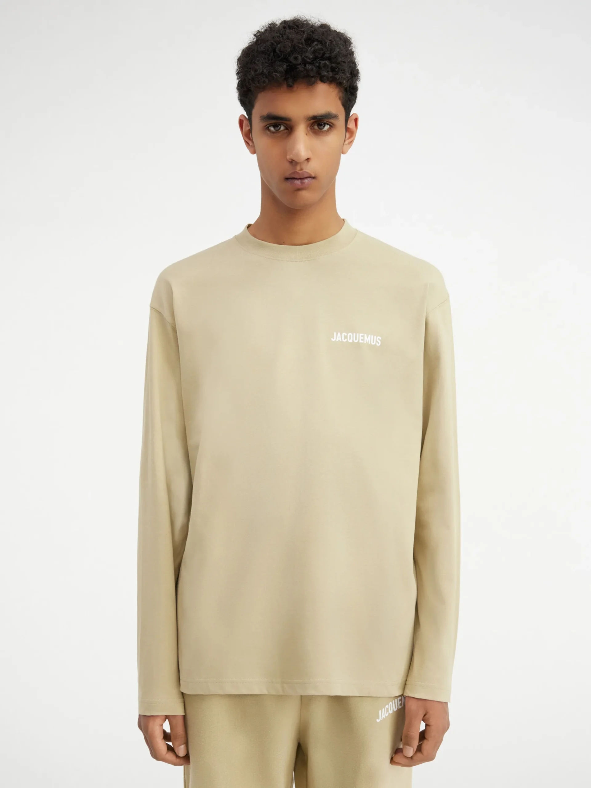 Le t-shirt manches longues