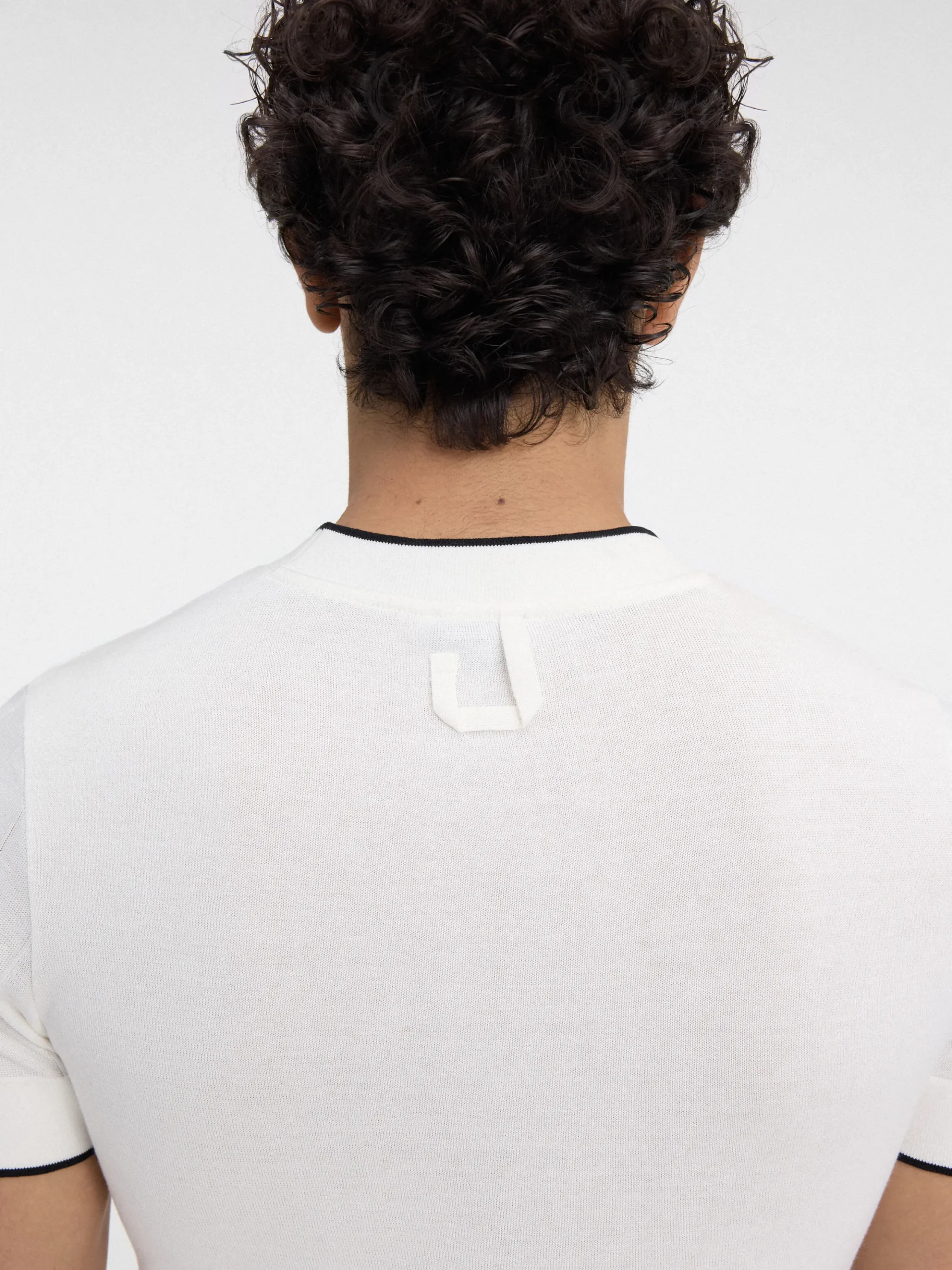 Le t-shirt Tricot