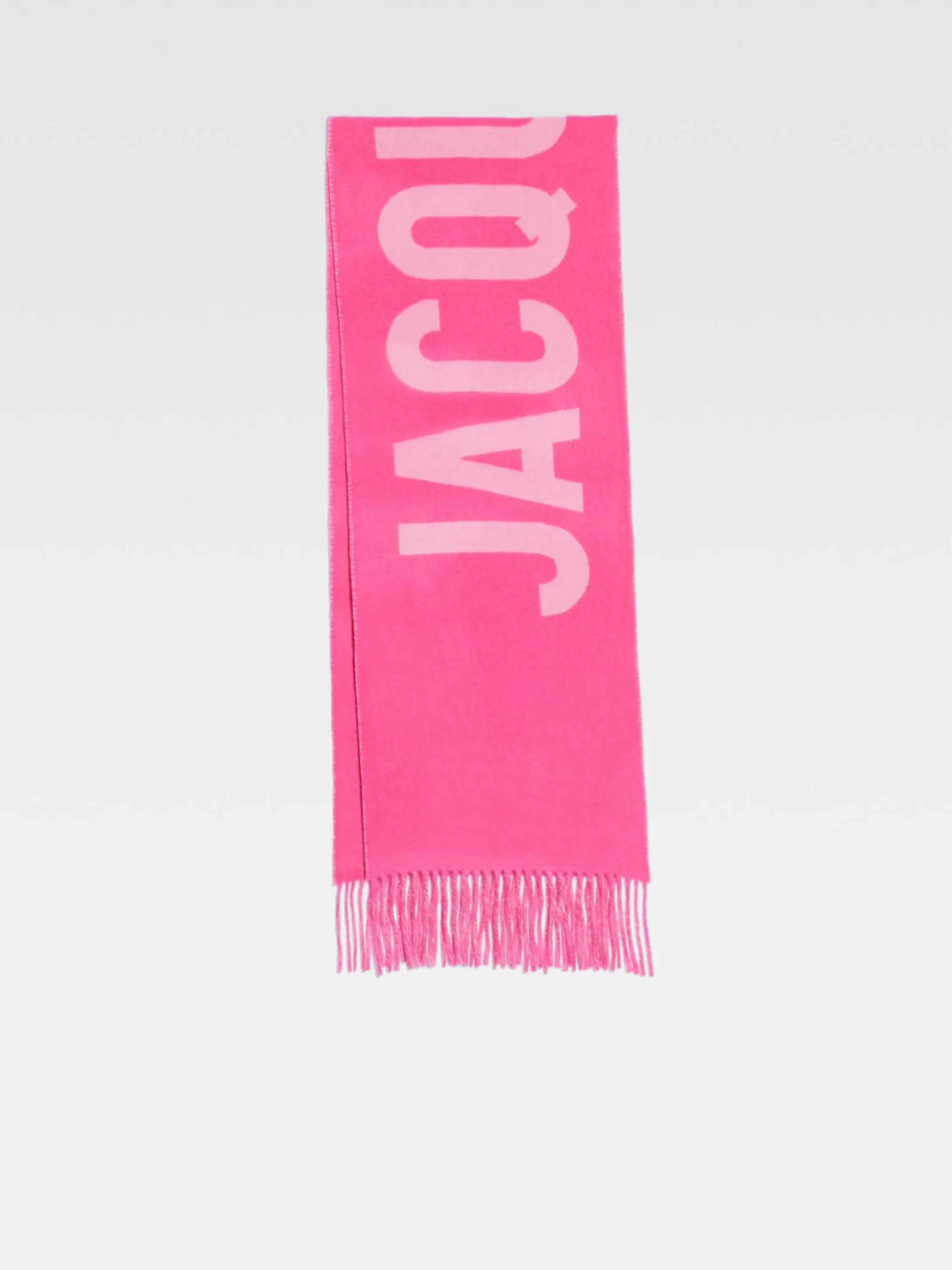 L'écharpe Jacquemus