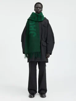 L'écharpe Jacquemus