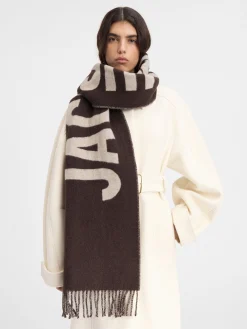 L'écharpe Jacquemus